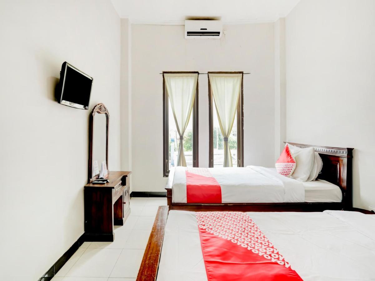 Hotel Warta Dua Denpasar Extérieur photo