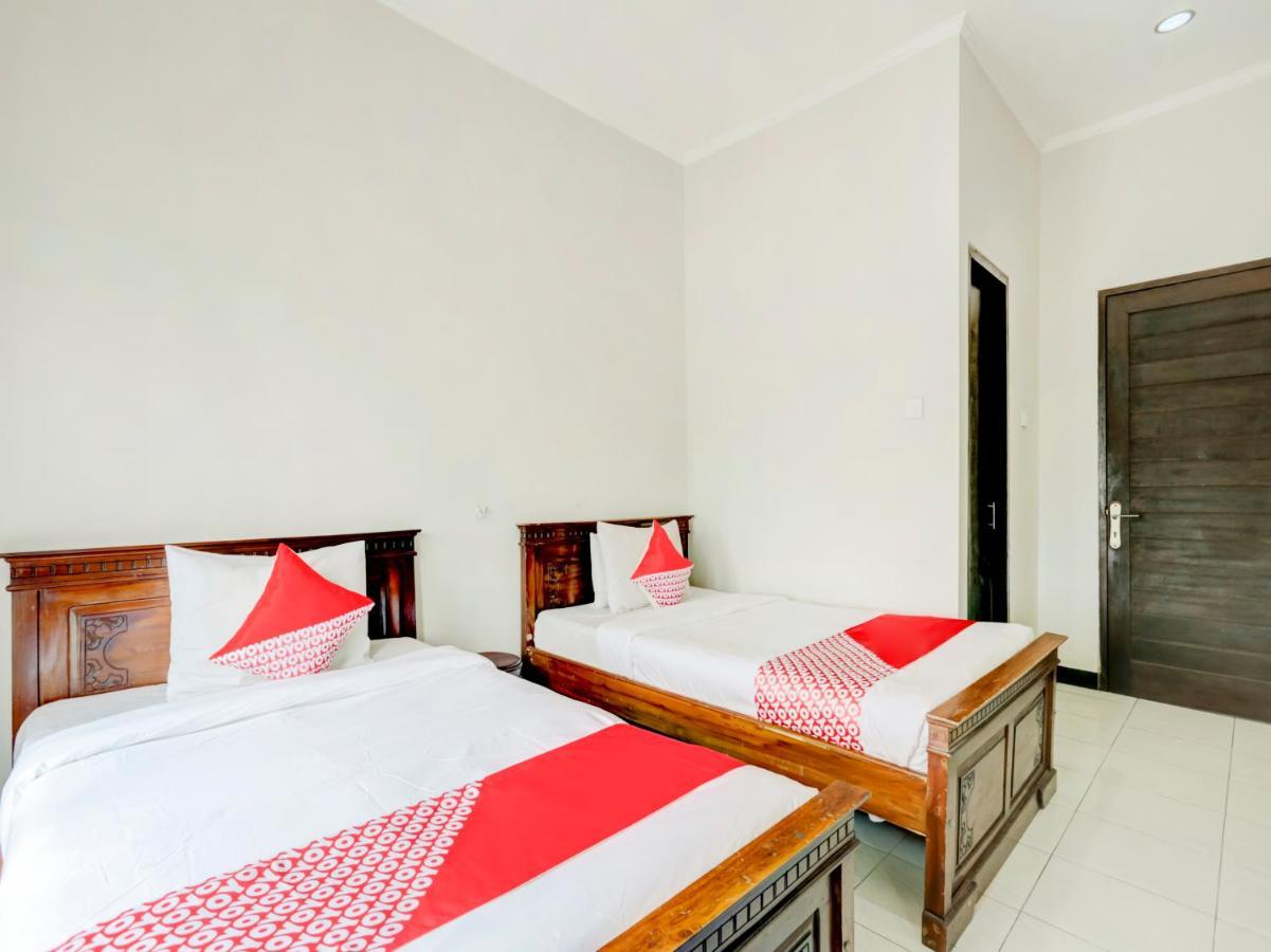 Hotel Warta Dua Denpasar Extérieur photo