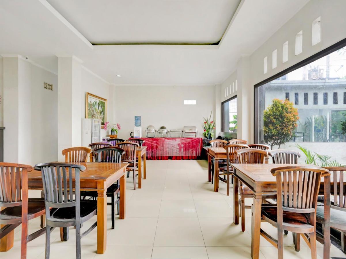 Hotel Warta Dua Denpasar Extérieur photo